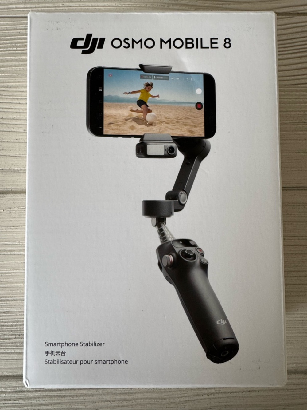 DJI Osmo Mobile 8 Gimbal - White and Black Accents